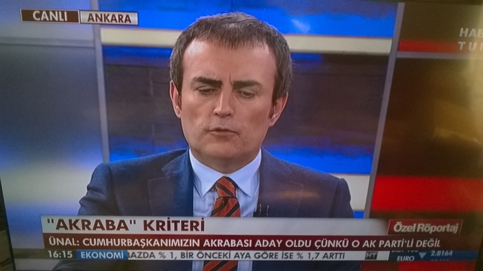 cumhurbaşkanımız akp li değil