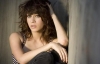 lizzy caplan