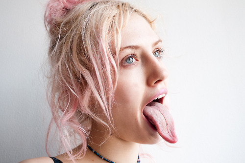 Mounth tongue hairy schoolgirl