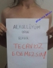tecavüzcüzleri protesto etmek için soyunmak / #961640