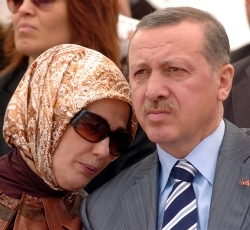 recep tayyip erdoğan ve emine erdoğan aşkı